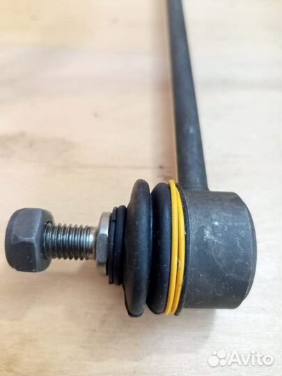 Стойка переднего стабилизатора Bmw 3-Series E46