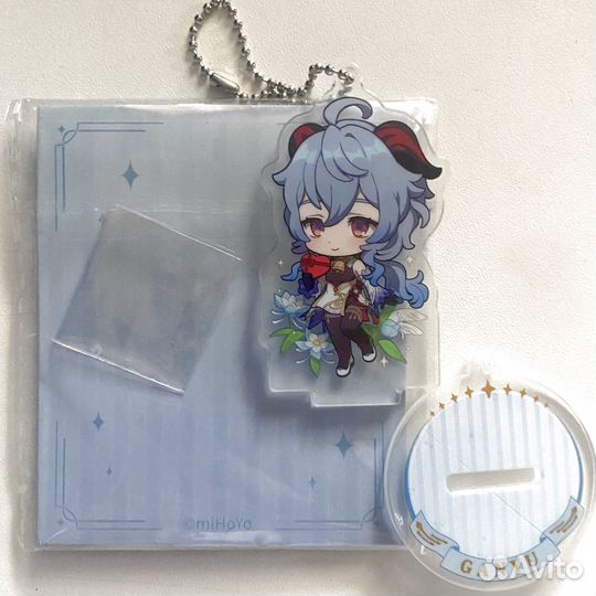 Официальный мерч genshin impact, стенд Гань Юй