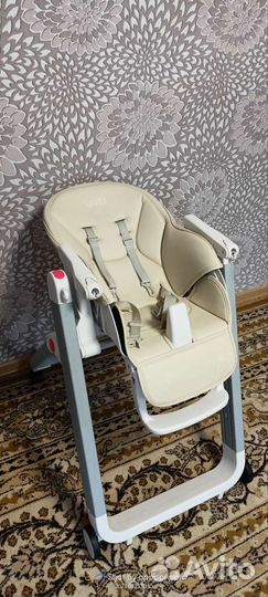 Стульчик для кормления nuovita