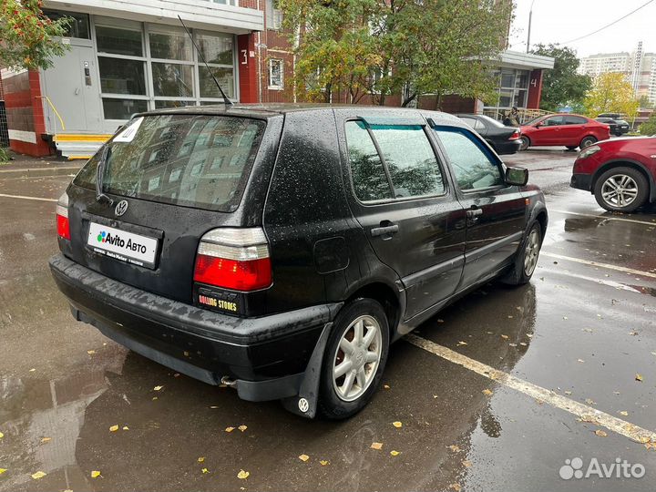 Volkswagen Golf 1.6 МТ, 1995, 280 000 км