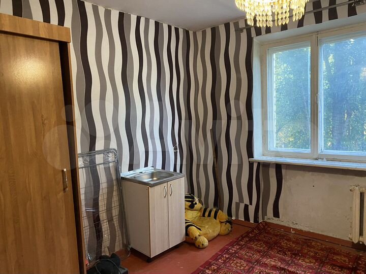 Комната 14 м² в 4-к., 5/9 эт.