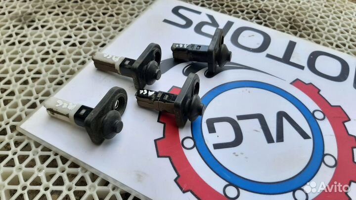 Концевики дверей комплект Hyundai Accent 2006