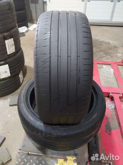 Pirelli P Zero PZ4 275/40 R21 107Y