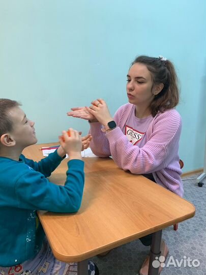 Учитель-дефектолог