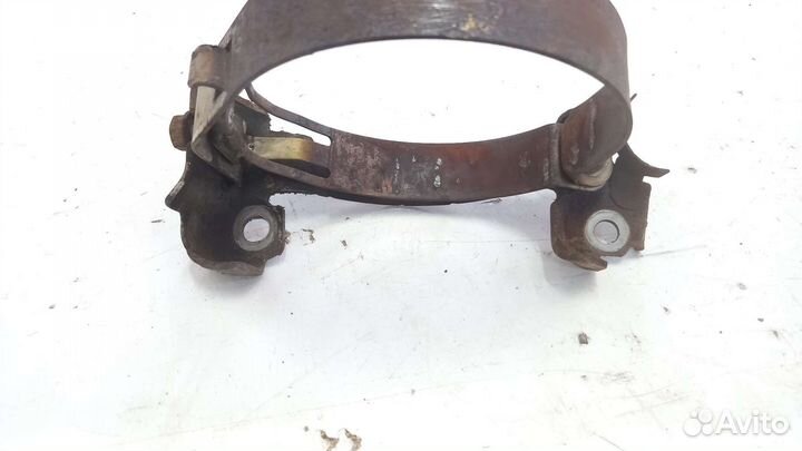 Хомут выпускного коллектора Renault Logan 2