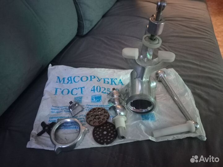 Мясорубка ручная