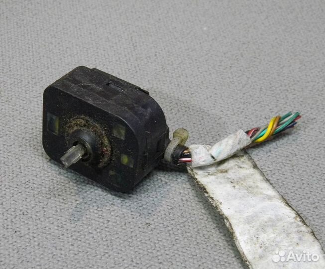 Блок управления зеркалами Chery Amulet