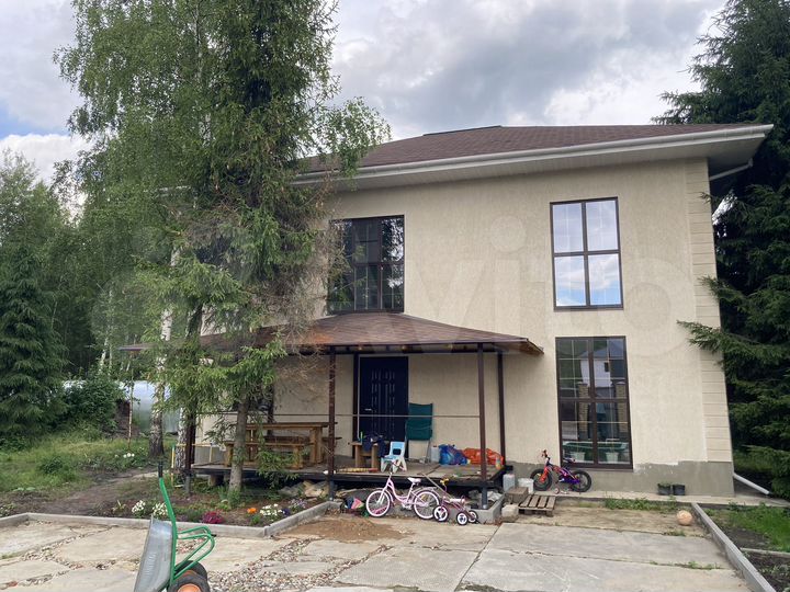 Коттедж 130 м² на участке 20 сот.