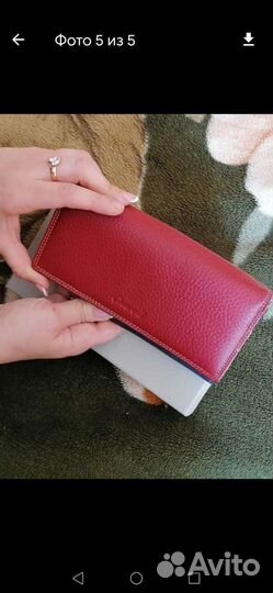 Женский кожаный кошелек