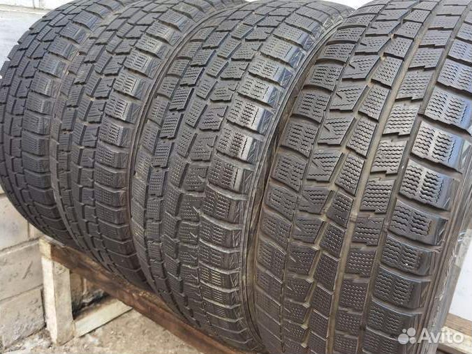 Dunlop Winter Maxx WM01 215/55 R17 97V