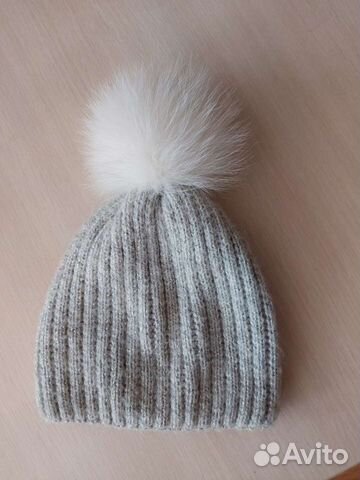 Фирменная зимняя шапка для девочки