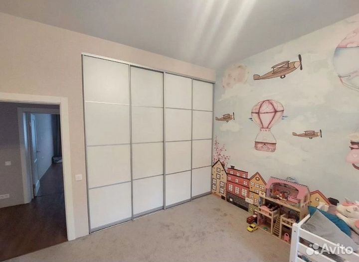 Двери купе в нишу