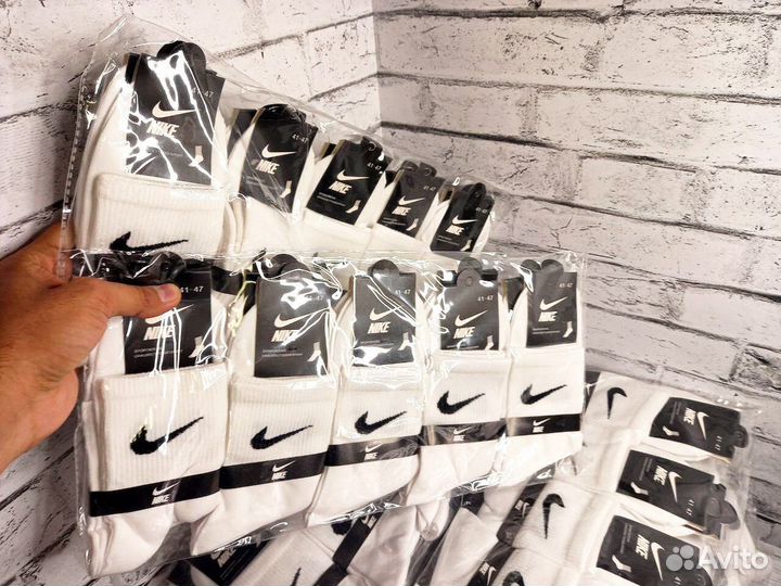 Высокие носки Nike белые