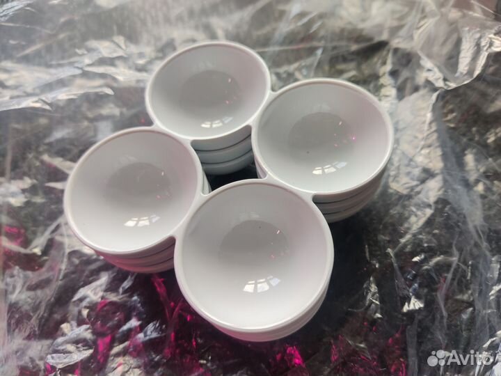 Оригинальные формы для льда и яиц в холодильник