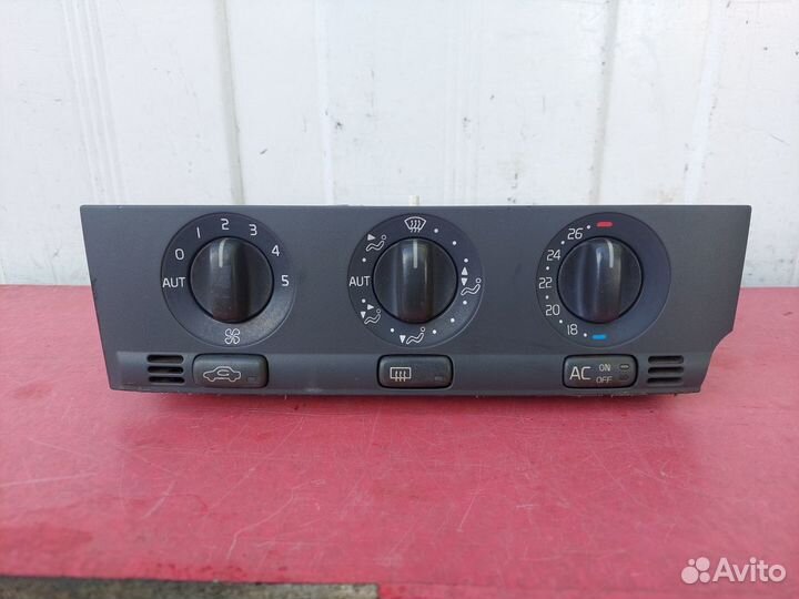 Блок управления отопителем Volvo S40