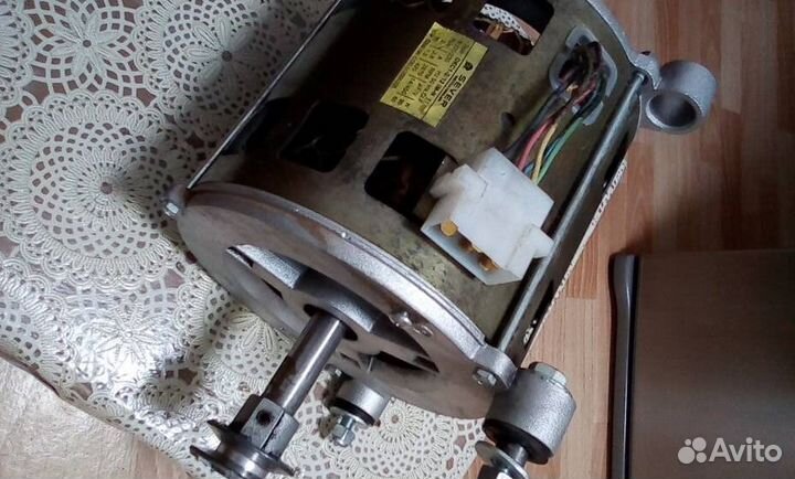 Электродвигатель от стиральной машины ardo A 400