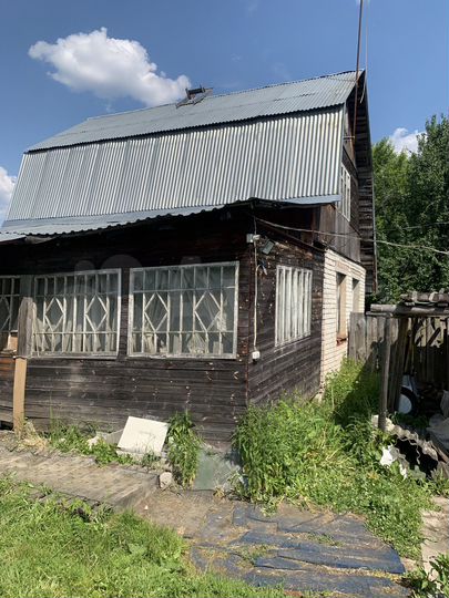 Дом 57 м² на участке 11 сот.