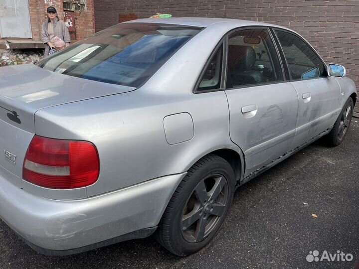 Audi A4 1.8 AT, 2001, 325 000 км