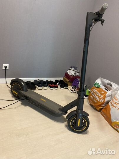 Электрический самокат ninebot MAX g30p