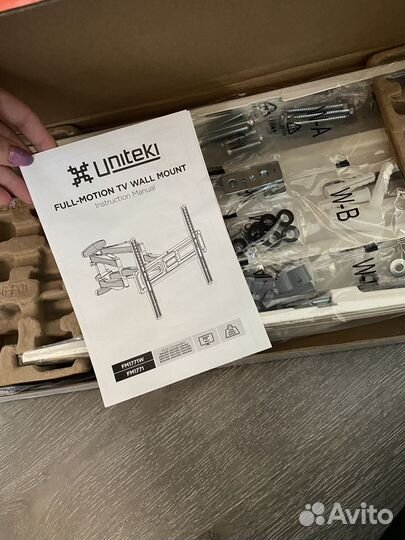 Кронштейн для телевизора поворотный