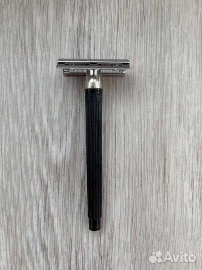 Бритвенный станок, Т-образный