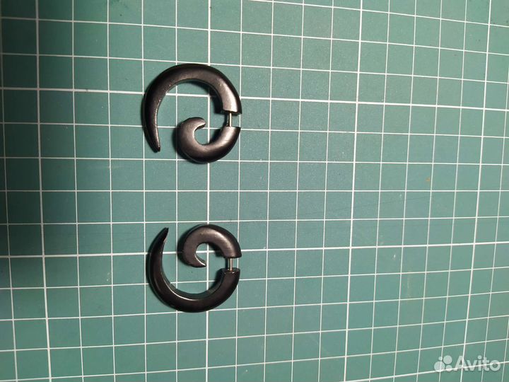 Серьги-спирали (обманки)