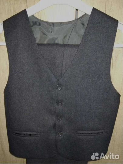 Школьный костюм тройка