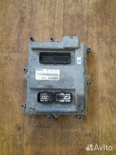 Блок управления двигателем MAN TGX 2008 0281020067