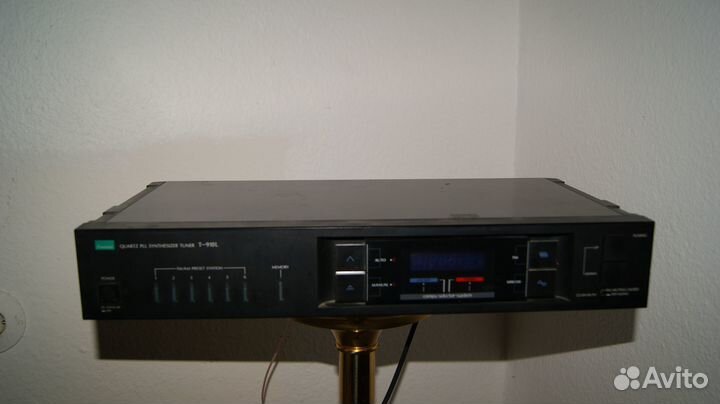 Sansui T-910 AM/FM Stereo Тюнер