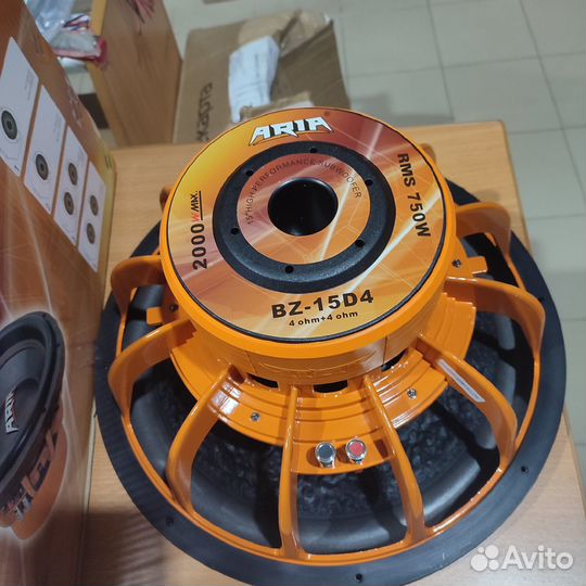 Сабвуфер aria BZ15