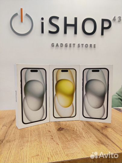 Смартфон Apple iPhone 15 128GB Dual Sim Новый