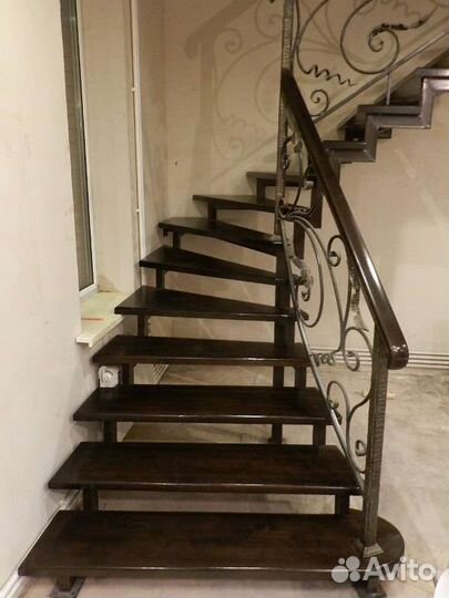 Лестница металлическая