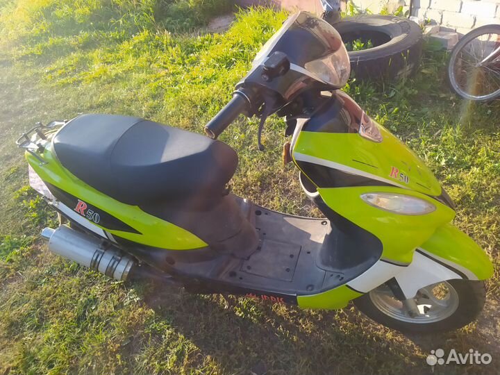 Скутер ирбис