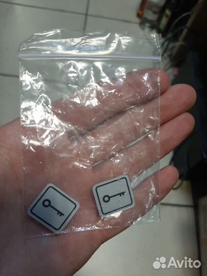 Комплектные наклейки на сейф пара