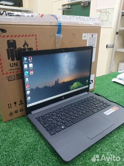 Ноутбук HP 256 G8 (C)