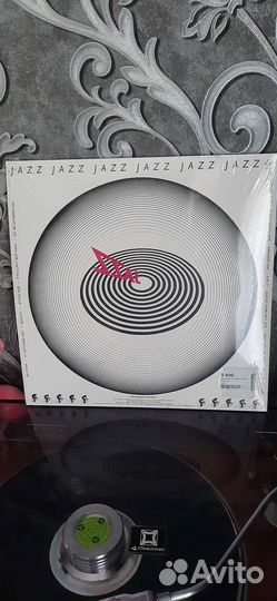 Виниловые пластинки Скорпионс,Квин,Смоуки,Пинк фло