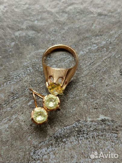 Золотые серьги СССР