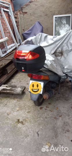 Скутер Suzuki Vecstar 125