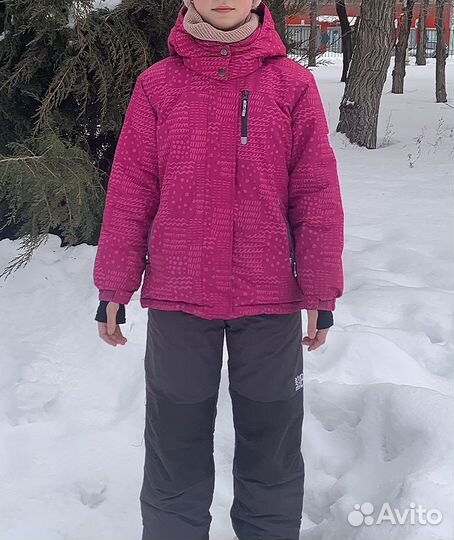 Горнолыжный костюм на девочку