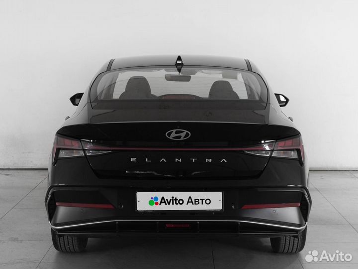 Hyundai Elantra 1.5 CVT, 2023, 96 км