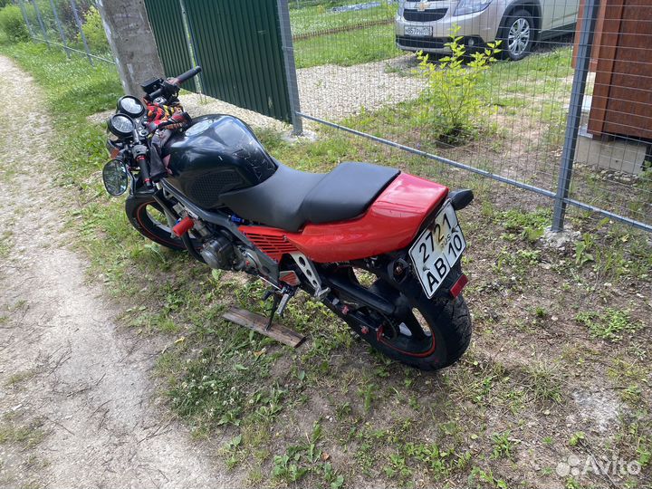 Honda cb 1