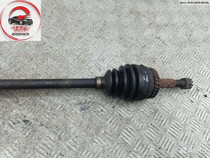 Полуось передняя правая б/у Opel Combo C