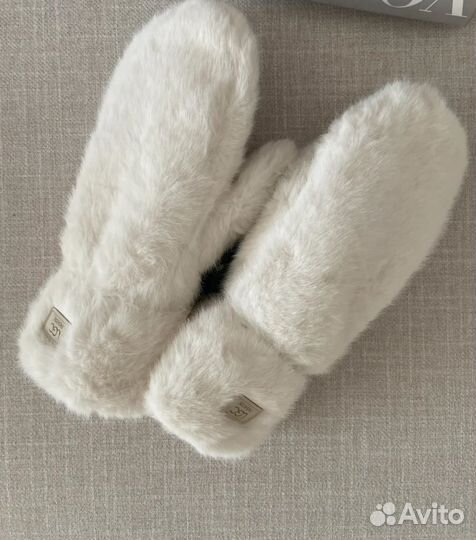 Варежки меховые ugg