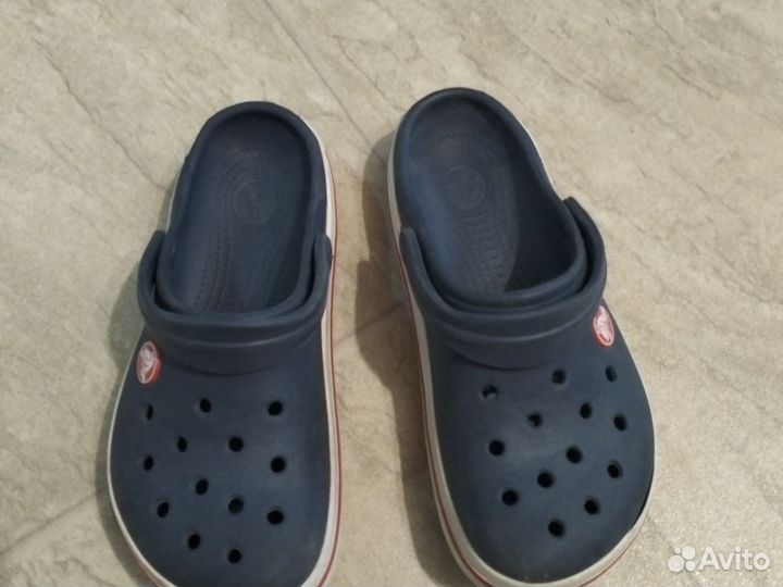 Crocs