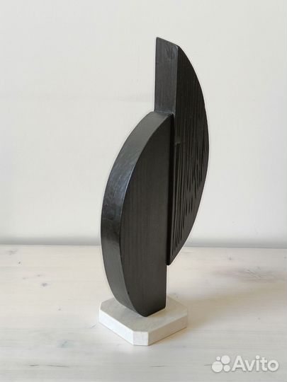 Скульптура Leaf