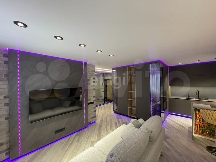 4-к. квартира, 95 м², 15/19 эт.