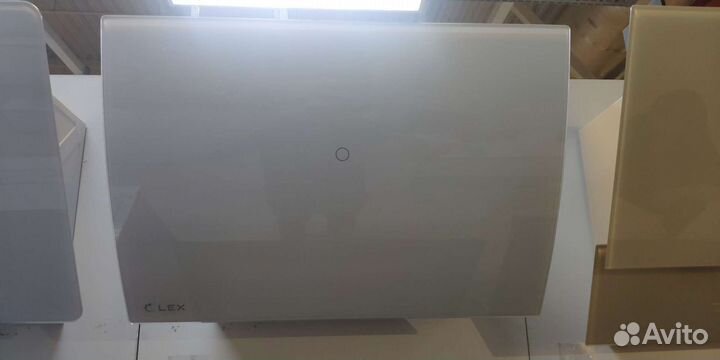 Вытяжка наклонная Lex