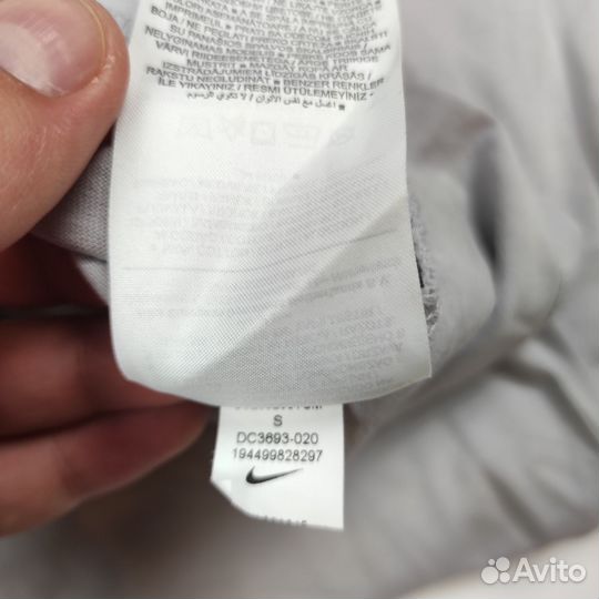 Лонгслив Nike Swoosh оригинал