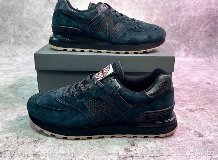 Кроссовки New Balance спортивные