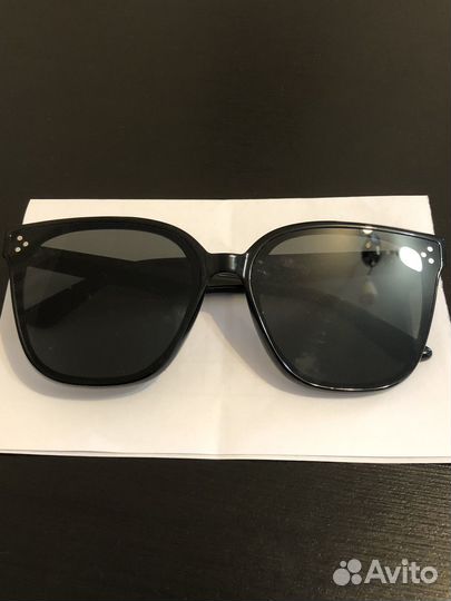 Солнцезащитные очки